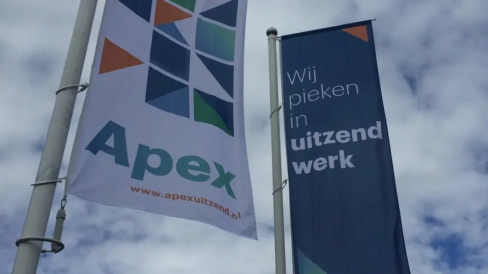 Apex Uitzend, gevelreclame