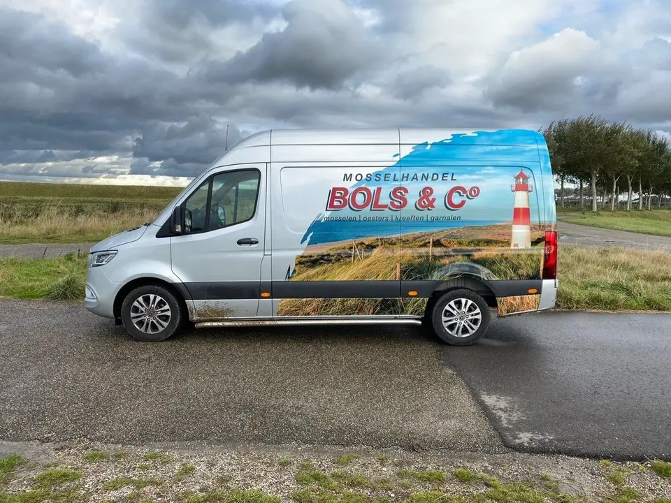 Bols Mosselhandel, autobelettering