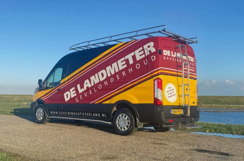 De Landmeter, autobelettering