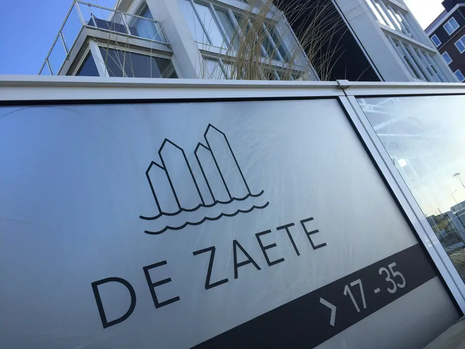 De Zaete, binnenreclame