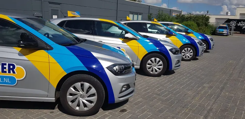 Rijschool Hoogesteger, autobelettering